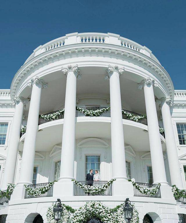 Potret Naomi Biden dan Peter Neal. (instagram.com/prettybridalthings)