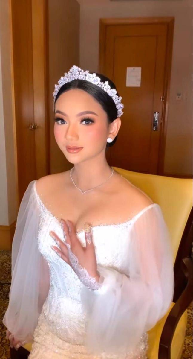 makeup resepsi nikah Glenca Chysara (tiktok.com/Hepi David)