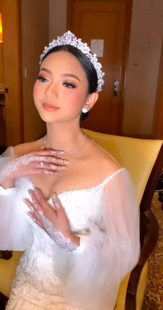 makeup resepsi nikah (tiktok.com/Hepi David)