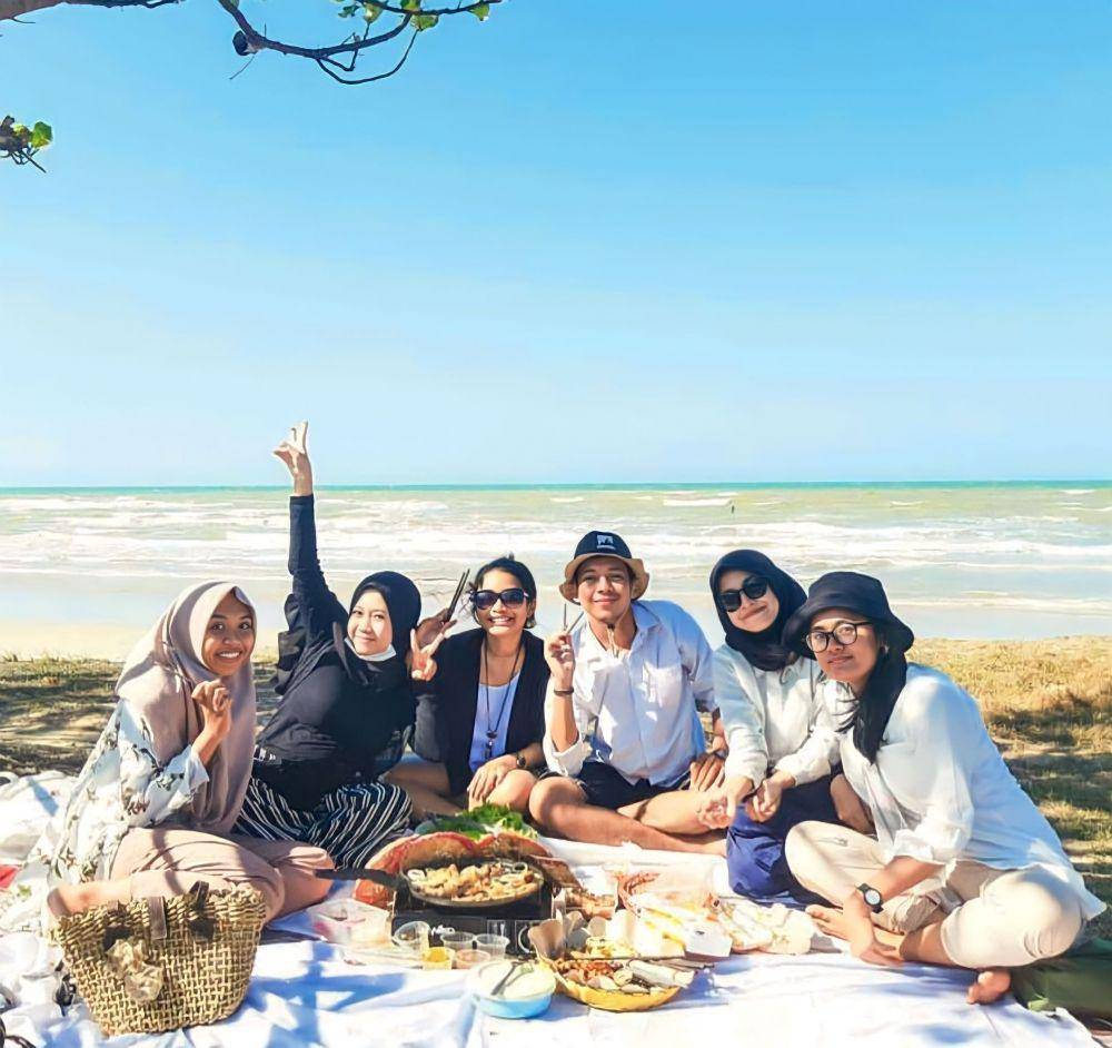 Pantai Tlangoh (instagram.com/pantai_tlangoh_tanjung_bumi)