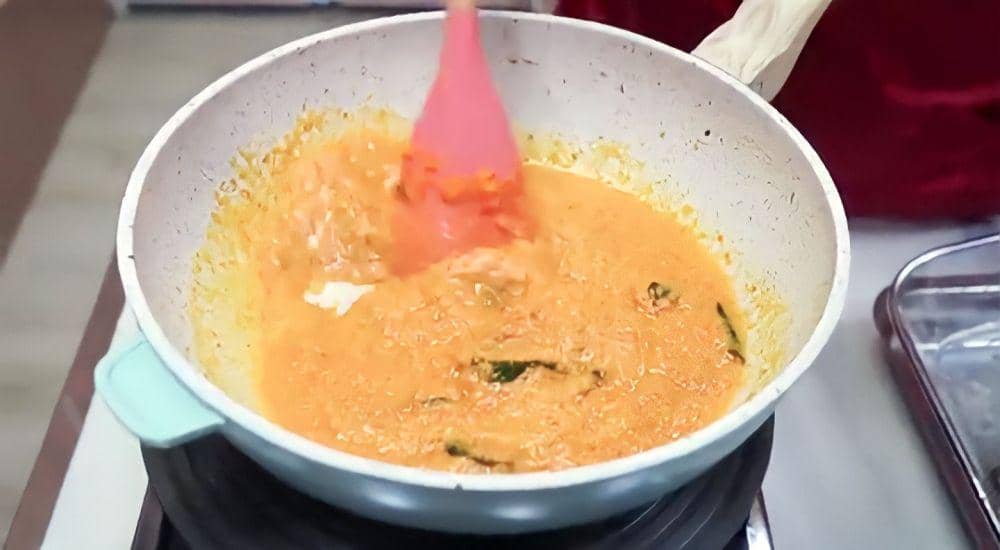 menumis bumbu halus (youtube.com/Eddy Siswanto)