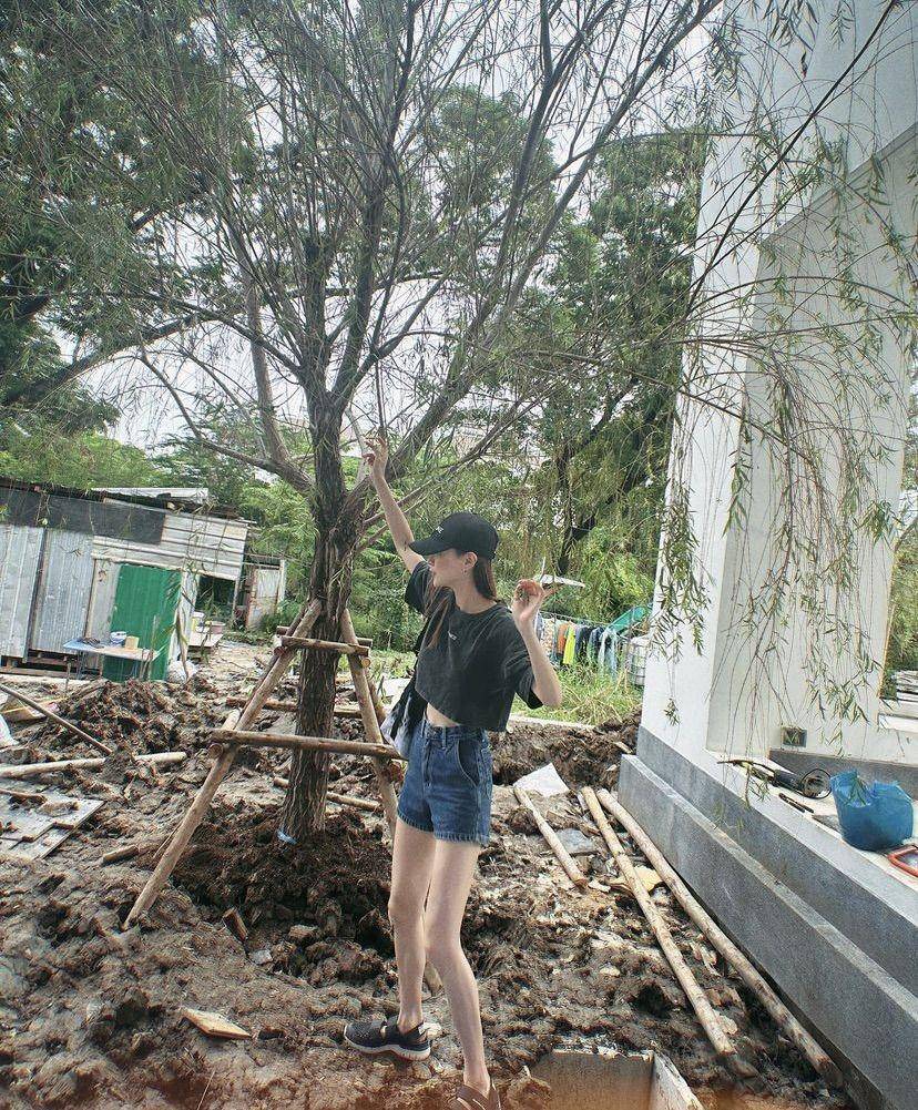 Baifern Pimchanok (instagram.com/baifernbah)