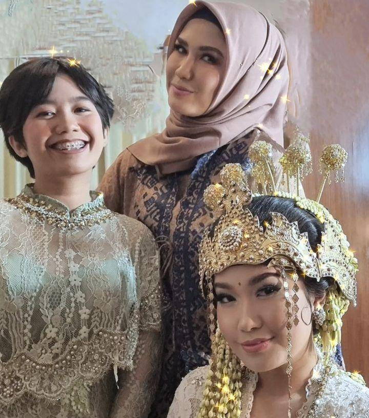 momen pernikahan Zana Chobita (instagram.com/nicky_astria_real)