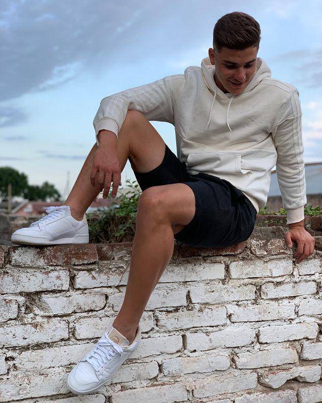Julian Alvarez (instagram.com/juliaanalvarez)