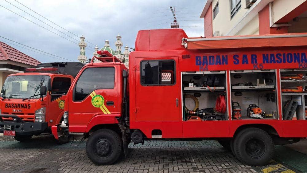 Sebuah truk rescuer digunakan untuk membantu evakuasi korban gempa bumi di Cianjur Jabar. (Dok Humas SAR Semarang)