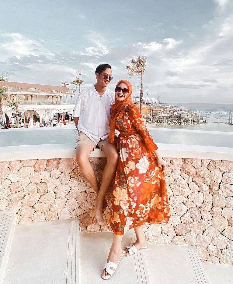 OOTD Couple Shania Indriani (instagram.com/shaniaindryn)