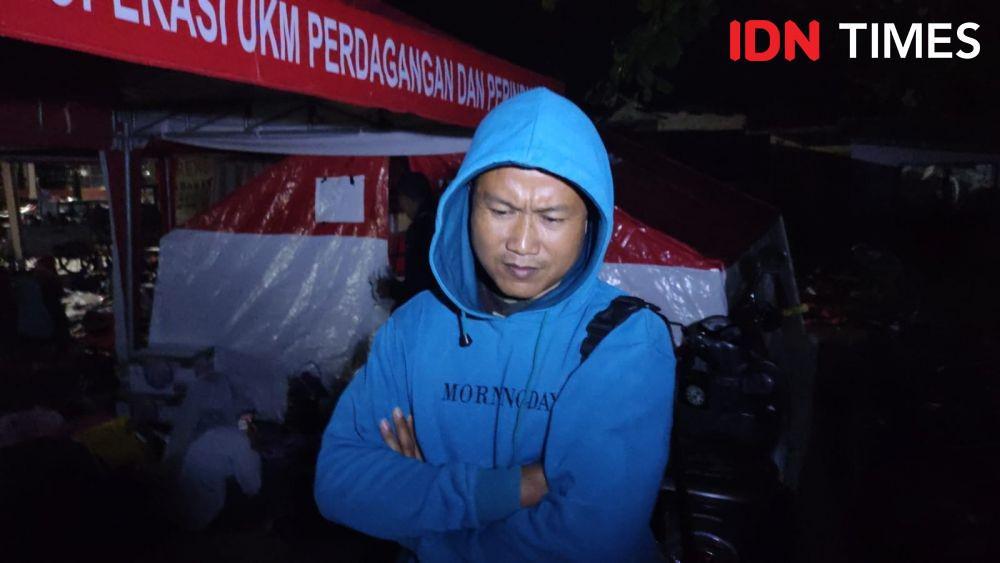 Khawatir Gempa Susulan, Warga Gelap-Gelapan Tidur di Posko Darurat