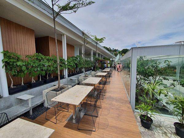 Sudut Pandang (google.com/maps/ario doank)