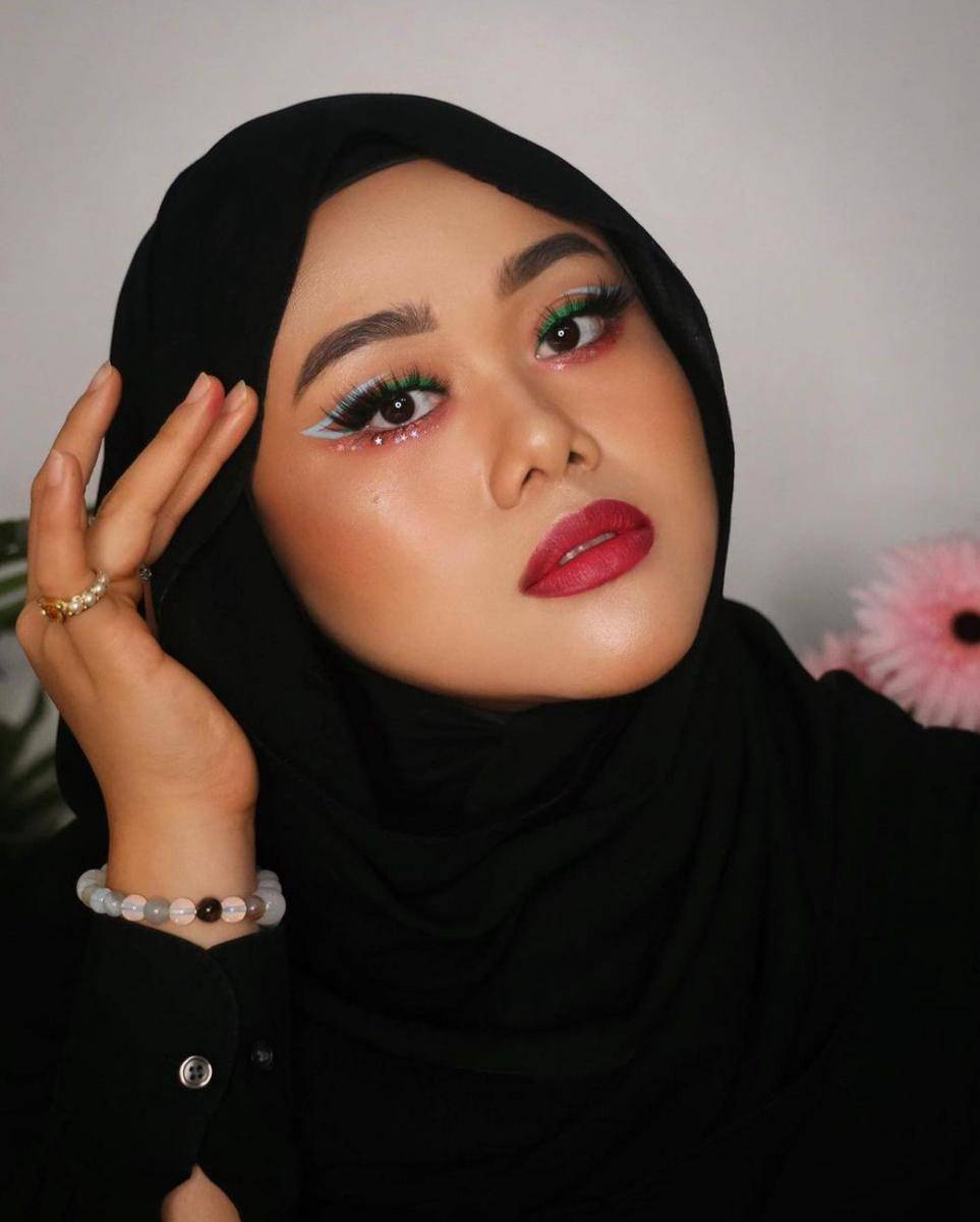 Arabian makeup looks ala Fatya Biya (instagram.com/fatyabiya)