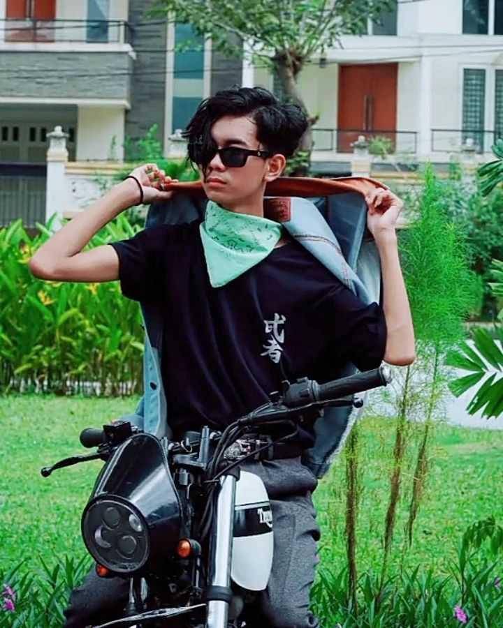potret Alif Cepmek (instagram.com/strong_alif)