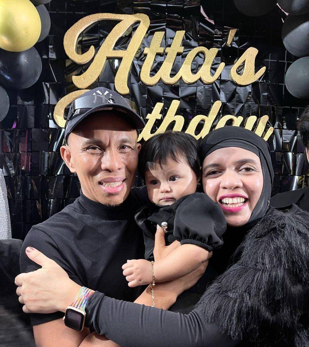 potret Ameena Hanna Nur Atta bersama kakek dan nenek (instagram.com/genifaruk)