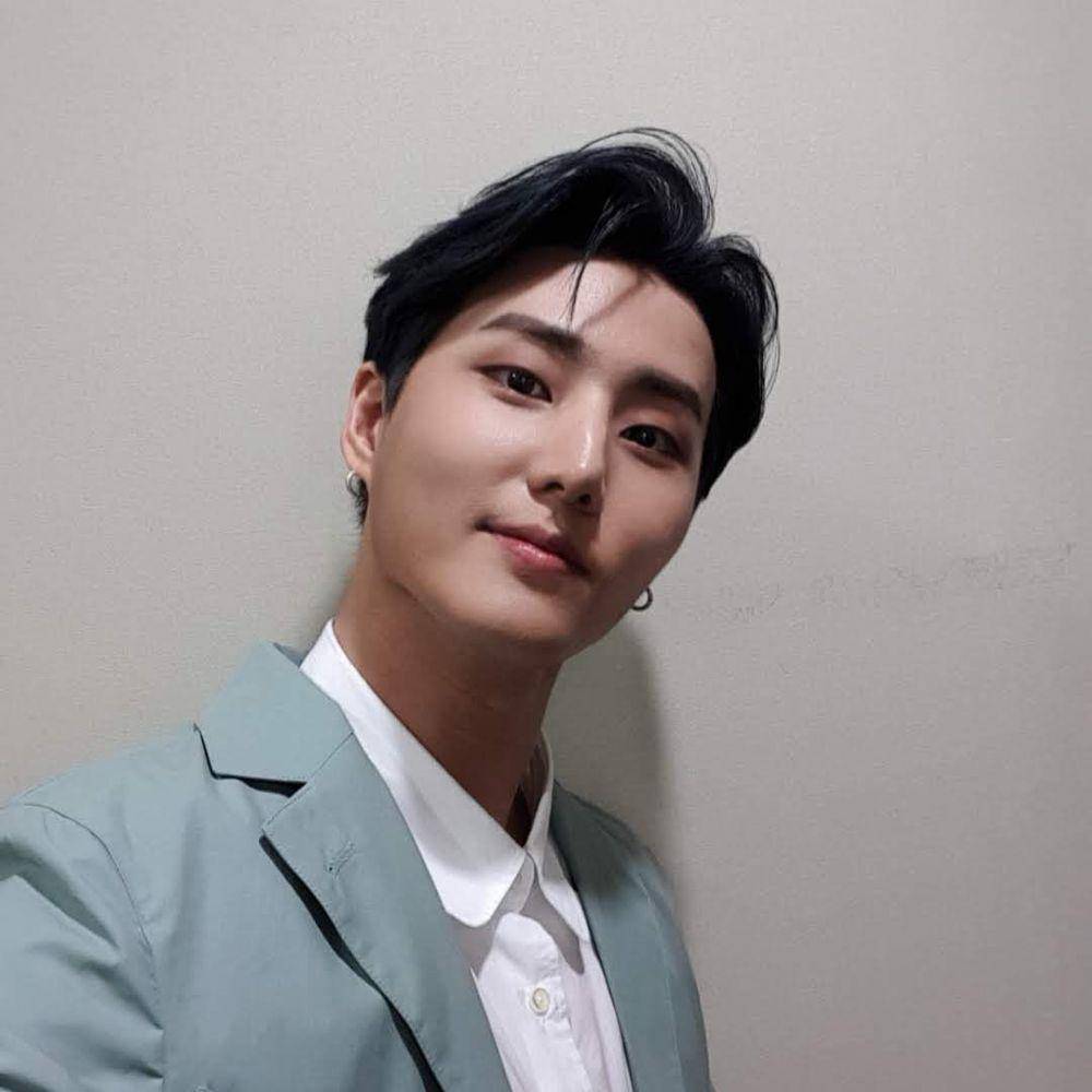Young K DAY6 (instagram.com/from_youngk)
