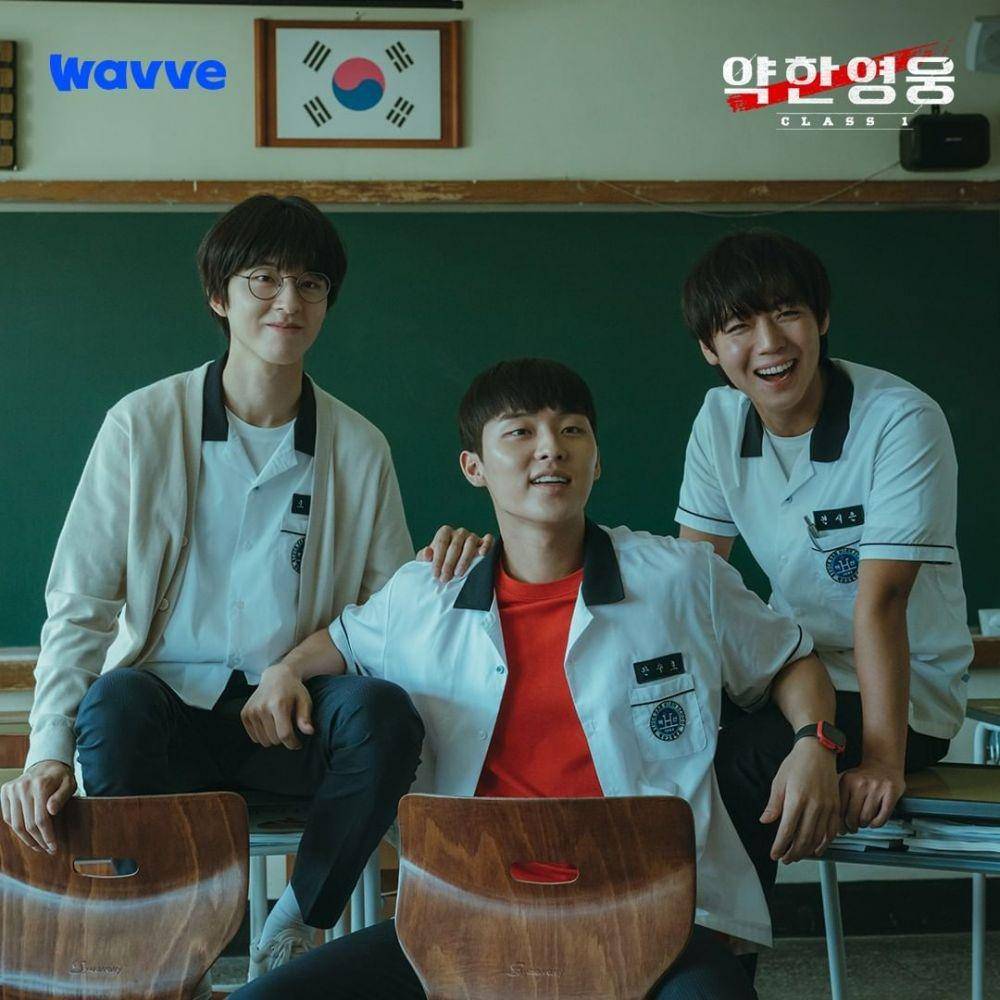 Hong Kyung, Choi Hyun Wook, dan Park Ji Hoon di drakor Weak Hero Class 1 (instagram.com/wavve.official)