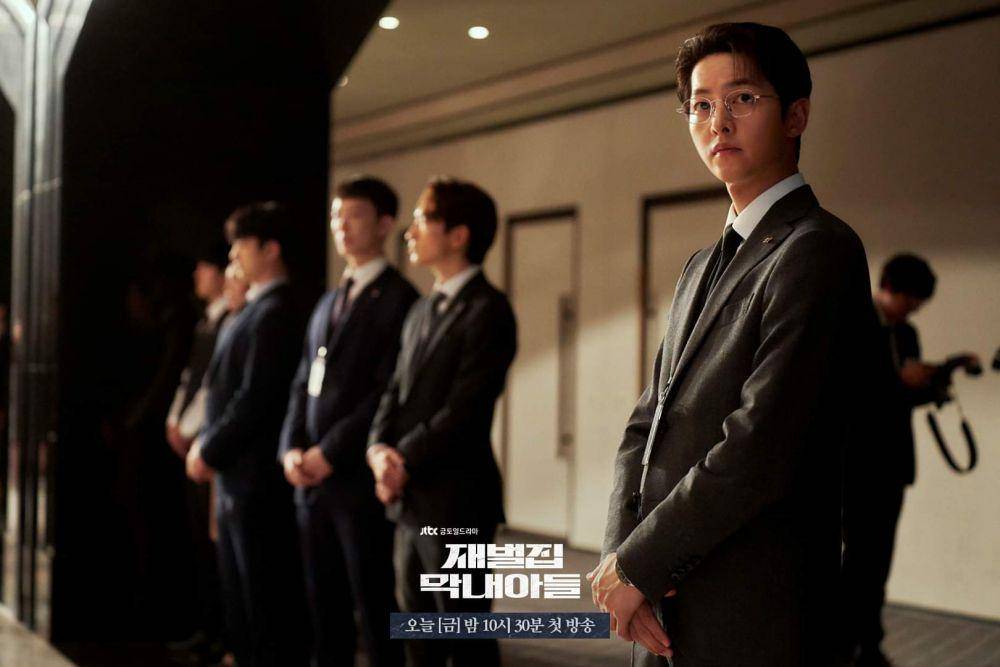 Song Joong Ki di Reborn Rich (dok. JTBC/Reborn Rich)