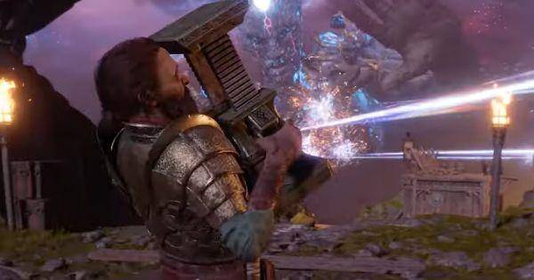 Sindri bersiap menghancurkan unit War Machine milik Odin ( Dok. Santa Monica Studio / God of War: Ragnarok )