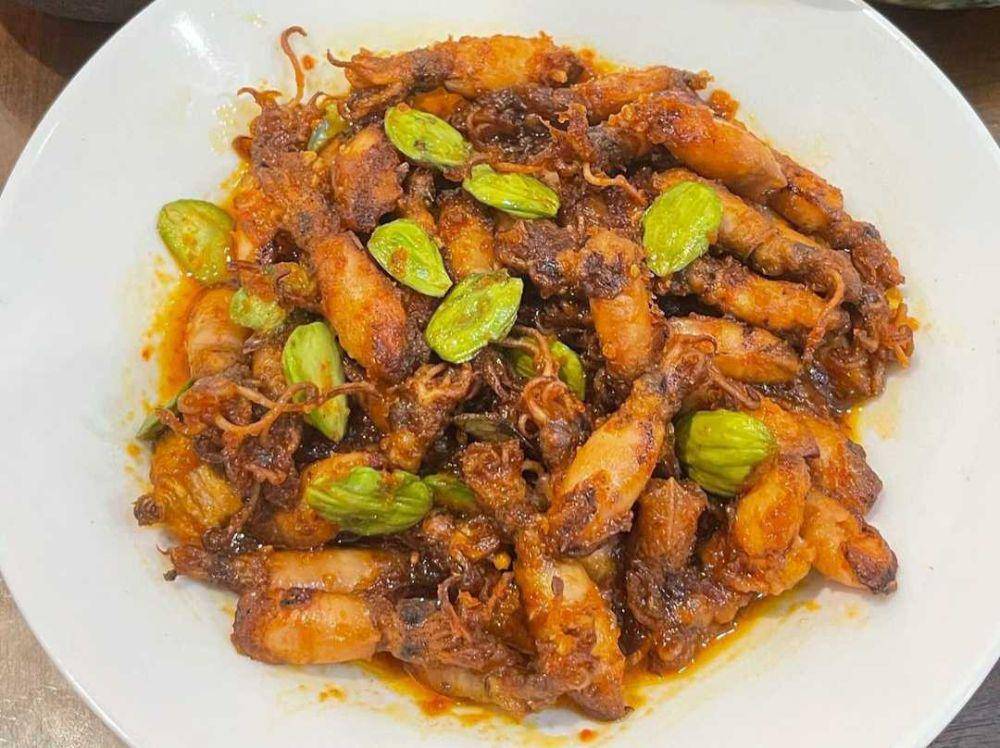 tumis cumi asin (instagram.com/namaku.cyn)