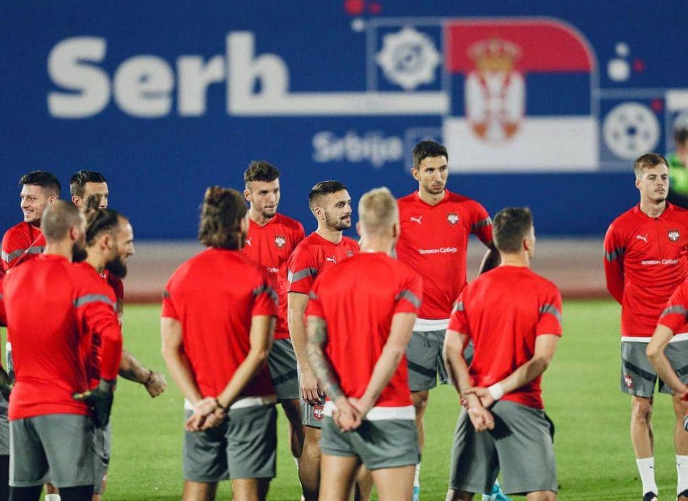 Erakovic dalam sesi latihan Timnas Serbia (instagram.com/fudbalskisavezsrbije)