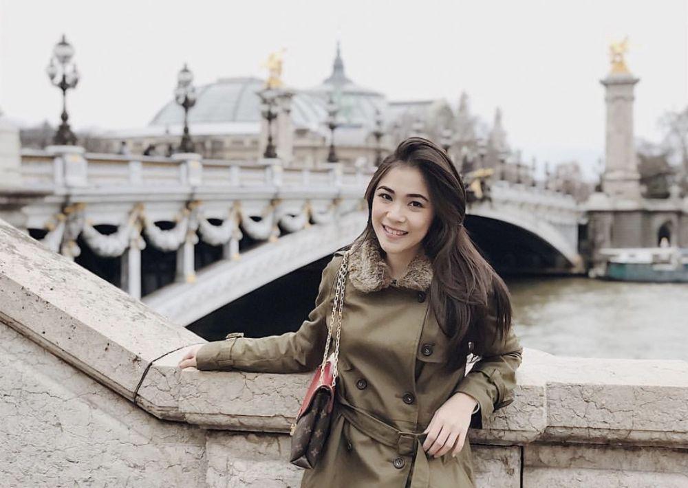 9 Potret Christy Cherrybelle Saat Pelesiran ke Luar Negeri