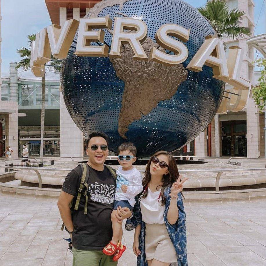 potret Christy Cherrybelle dan keluarga (instagram.com/princesskici)