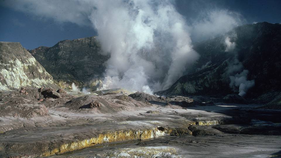 The Volcano: Rescue from Whakaari (dok. Netflix/The Volcano: Rescue from Whakaari)