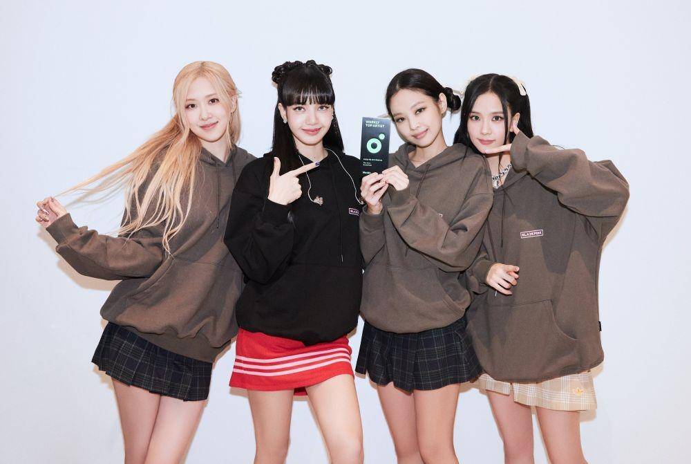 member BLACKPINK (twitter.com/BLACKPINK)
