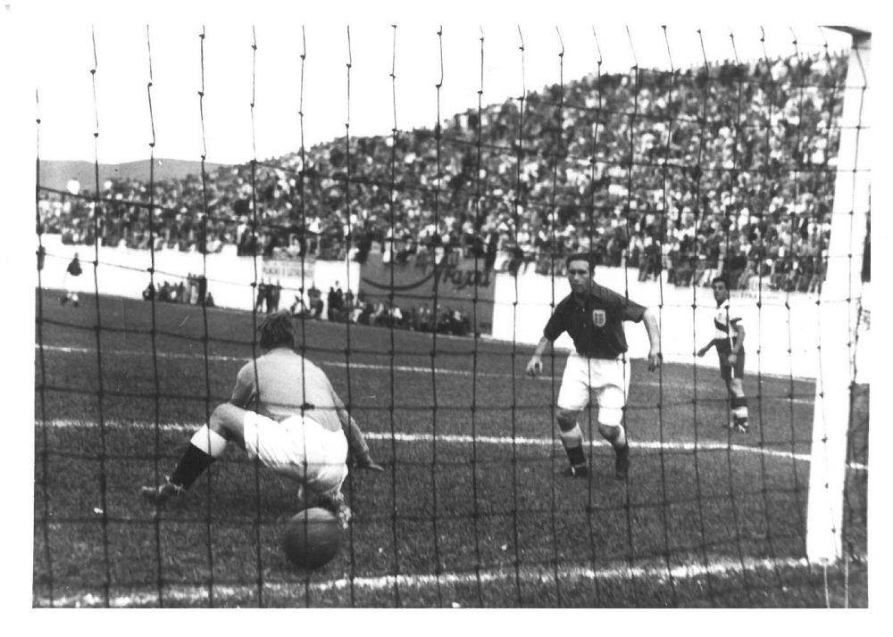 Timnas Inggris vs Timnas Amerika Serikat di Piala Dunia 1950. (twitter.com/USMNT)