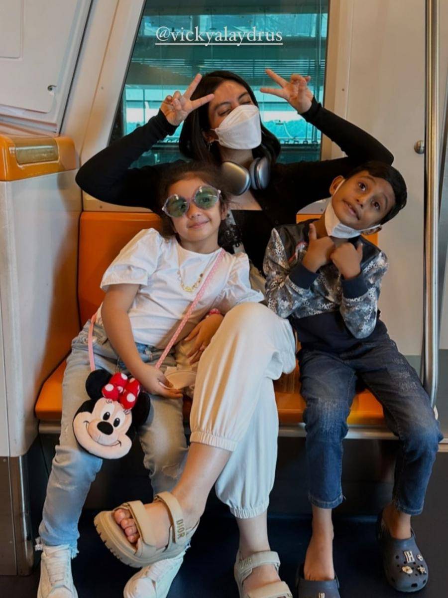 Momen birthday trip Miwa (instagram.com/hassanalaydrus)