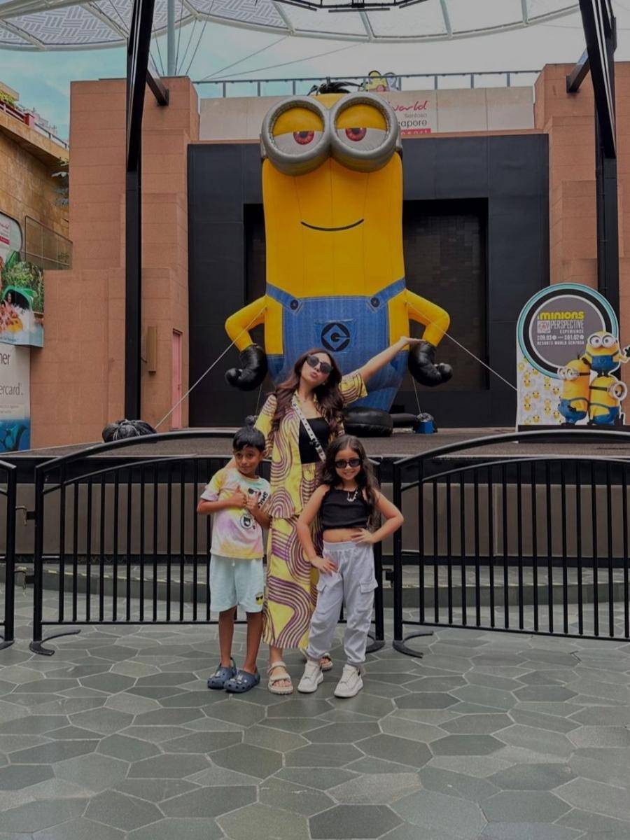 Momen birthday trip Miwa (instagram.com/vickyalaydrus)