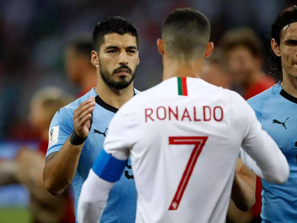 Luis Suarez dan Cristiano Ronaldo bertemu di babak 16 besar Piala Dunia 2018. (fifa.com)