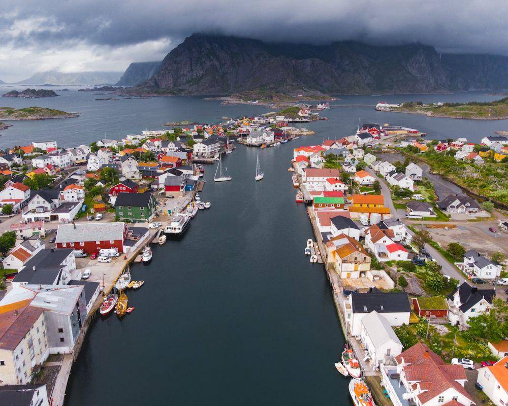 Ilustrasi kota Norwegia (pexels.com/Dmitry Limonov)