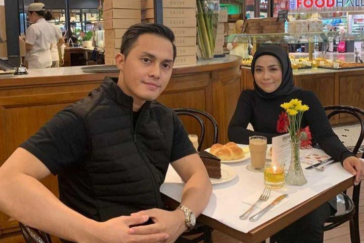 Fadel Islami Tak Temani Muzdalifah Dirawat di RS, Netizen: Cerai?