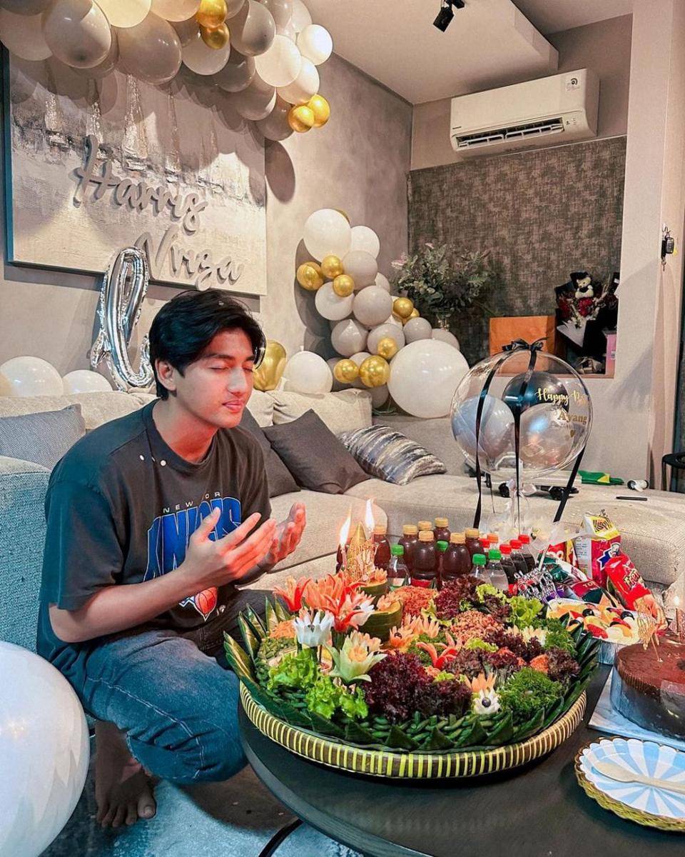 potret perayaan ulang tahun Harris Vriza (instagram.com/harrisvriza)