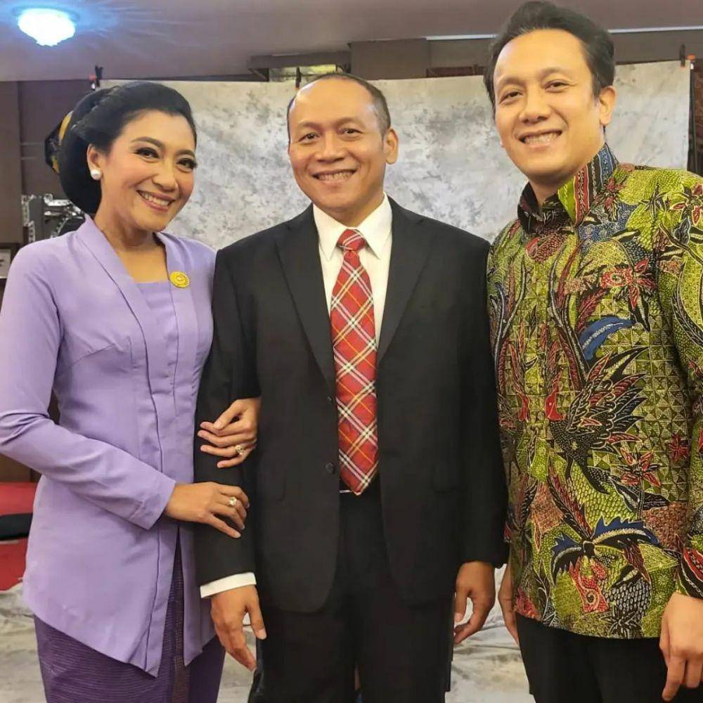 Kebaya Hetty Andika (instagram.com/hettyandika)