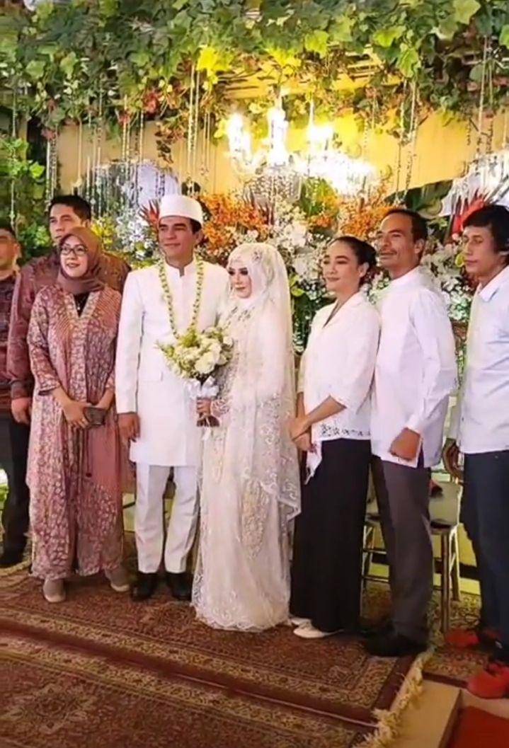 potret pernikahan Teddy Syach dan Anne (instagram.com/nitanitnot02)