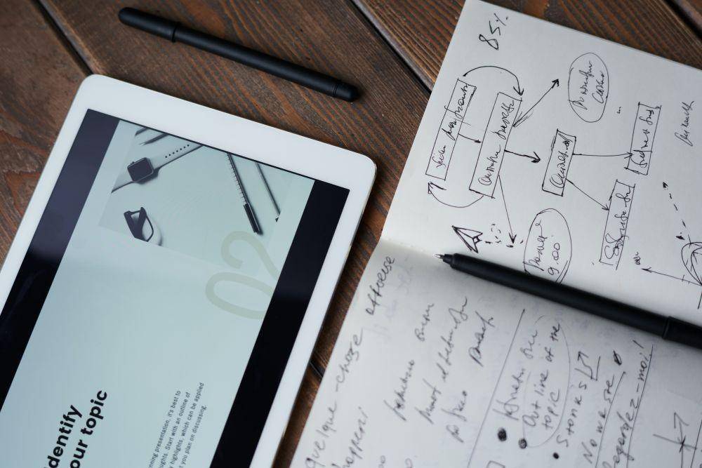 ilustrasi brainstorming (pexels.com/fauxels)