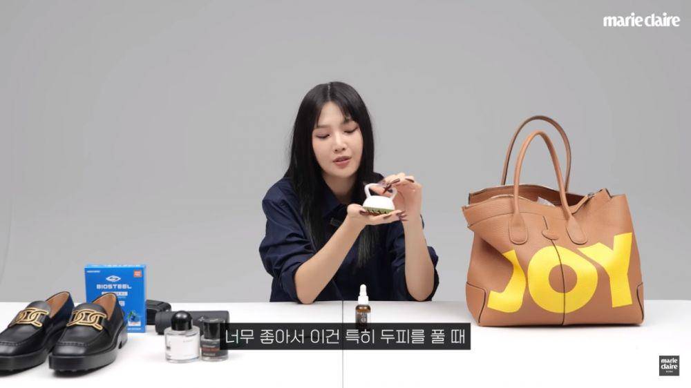 Joy Red Velvet (youtube.com/Marie Claire Korea)