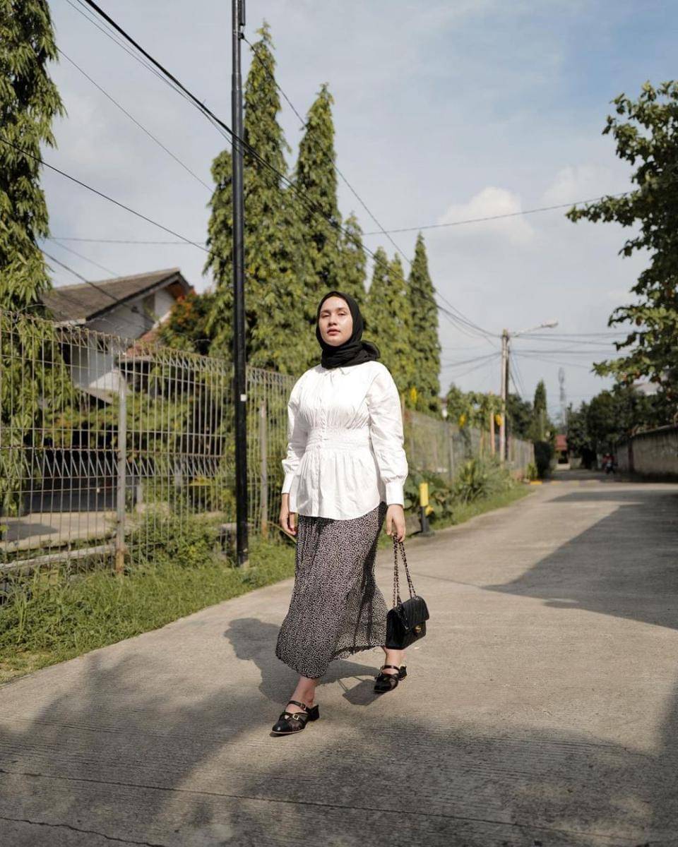 Dwi Handa (instagram.com/dwihandaanda)