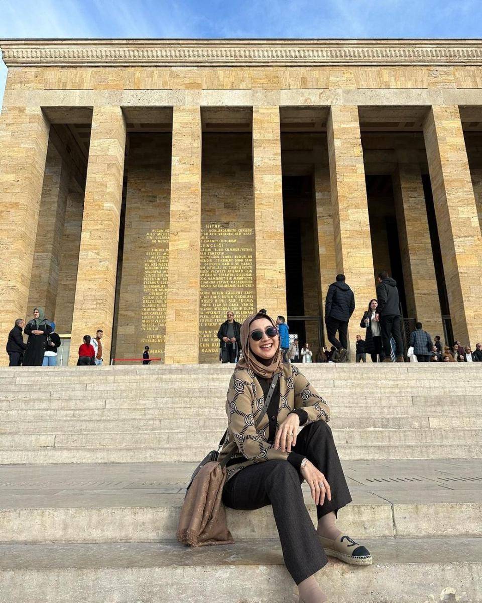 potret Desy Ratnasari di Turki (instagram.com/desyratnasariterdepan)