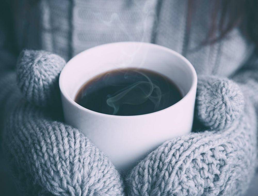 Ilustrasi minuman hangat (unsplash.com/alexpadurariu)