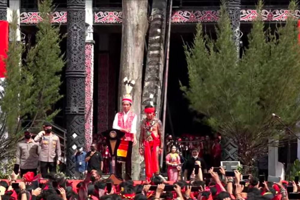 Presiden Jokowi meresmikan pembukaan Bahaupm Bide Bahana Tariu Borneo BangkuleRajakng di Pontianak (youtube.com/Sekretariat Presiden)