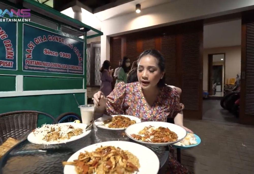 9 Artis yang Hobi Kulineran, Ada yang Sampai ke Luar Negeri!