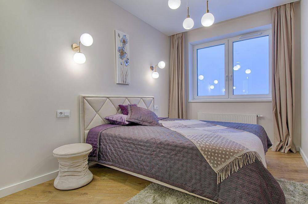 ilustrasi kamar hotel (pexels.com/Vecislavas Popa)