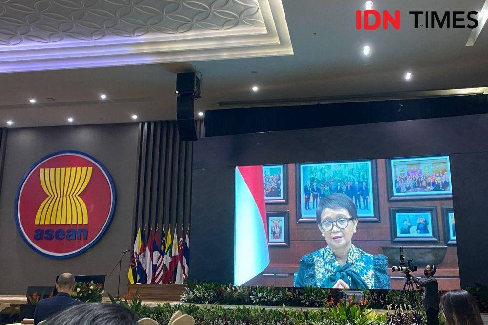 Menteri Luar Negeri RI Retno Marsudi memberikan sambutan di 40th UNCLOS Conference. (IDN Times/Sonya Michaella)