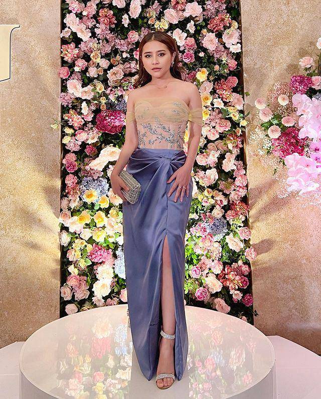 OOTD kondangan ala Prilly (instagram.com/prillylatuconsina96)