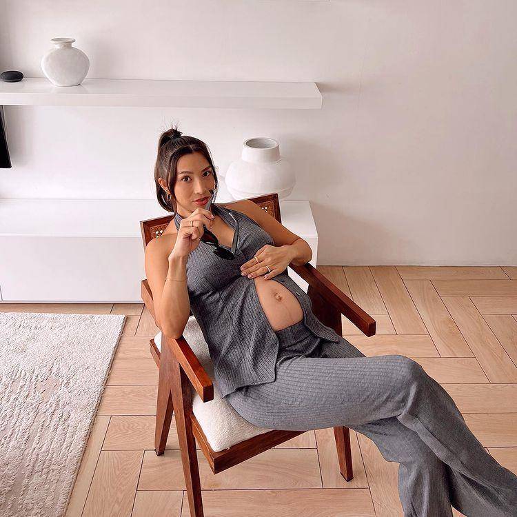 Jennifer Bachdim dengan baby bump anak keempat (instagram.com/jenniferbachdim)
