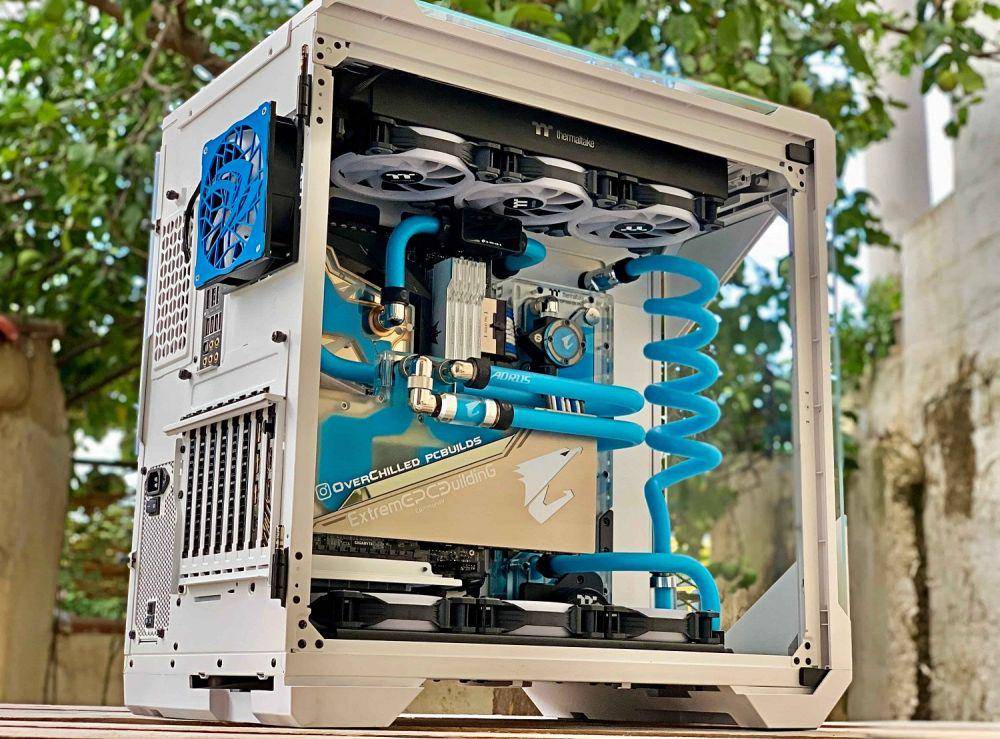 Membangun sistem pendingin cair di PC jangan sampai sembarangan. (global.aorus.com)