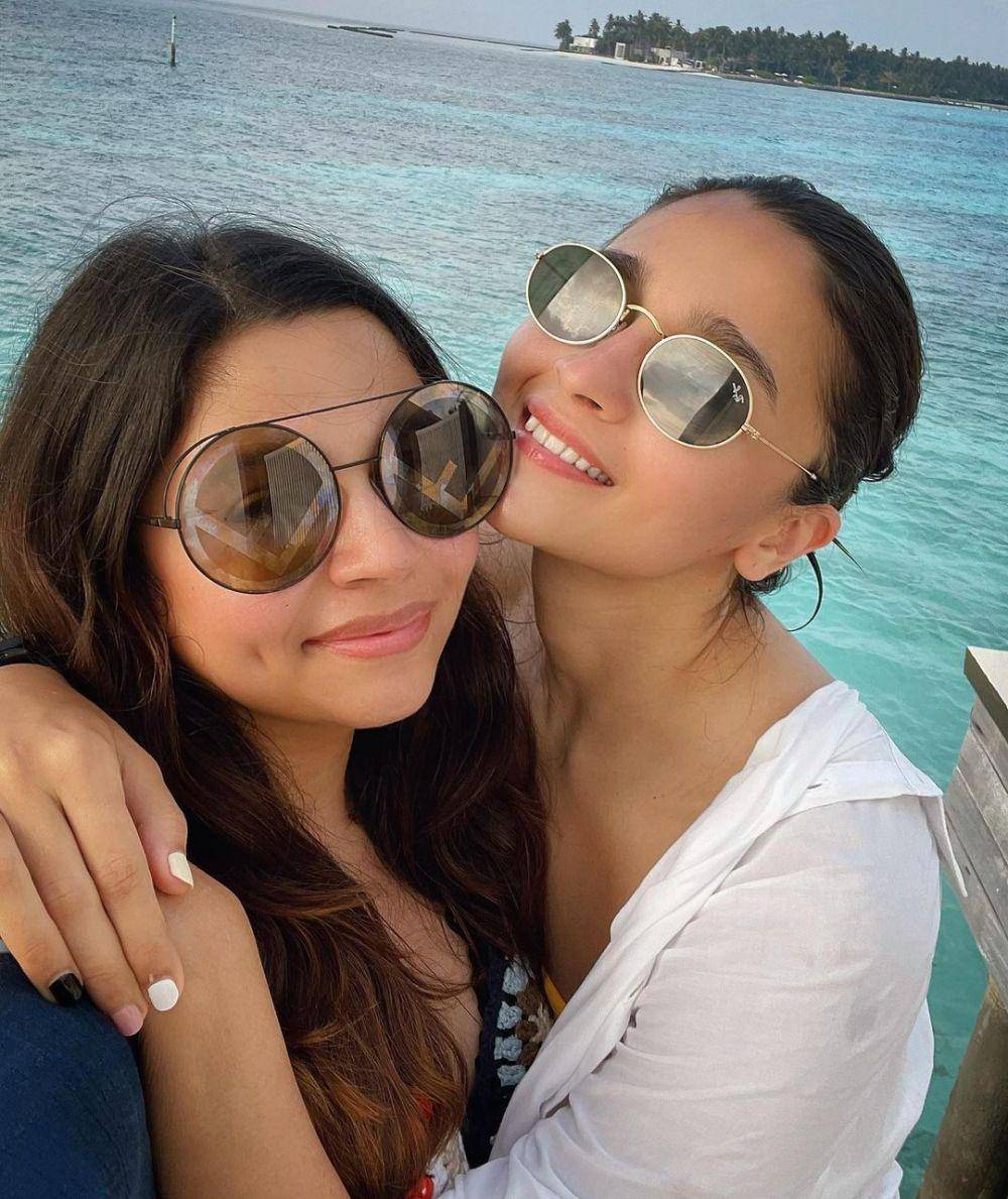 Alia dan Shaheen Bhatt. (instagram.com/shaheenb)