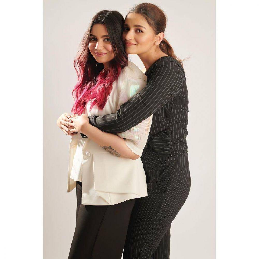 Alia dan Shaheen Bhatt. (instagram.com/shaheenb)