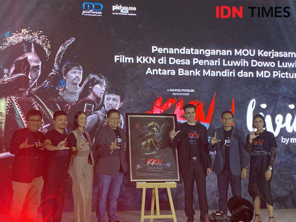 press conference kkn desa penari bersama md pictures dan bank mandiri (dok.IDNTimes/Stephanie Risyana)