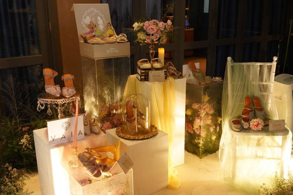 Produk kolaborasi Disney dengan brand lokal Indonesia. (dok.Disney Indonesia)